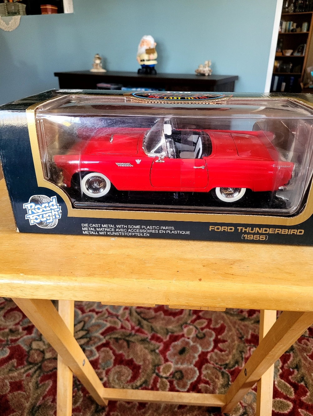 Road Tough Red 1:18 Die-Cast 1955 Ford Thunderbird
